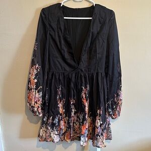 Commense Black Floral Long Sleeve Dress